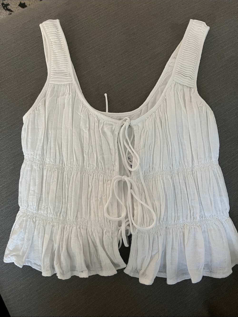 Abercrombie & Fitch White Sleeveless Tie-Front Ruffled Tank